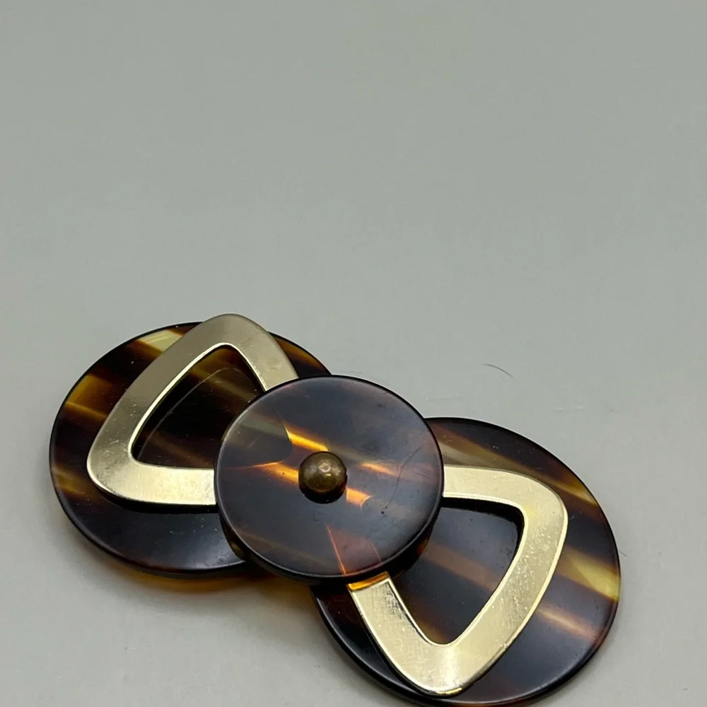 Gold and Brown Vintage-Inspired Brooch - Picture 3 of 3